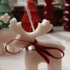 Cutie cadouri de Craciun cu renul Rudolf, bradut si fulg de zapada